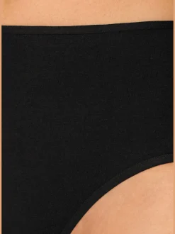 petite fleur Lingerie Gainante<10 slips gainants pratiques