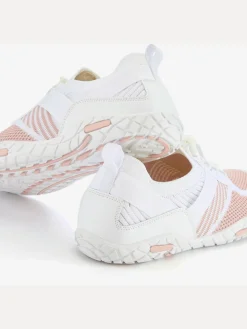 LASCANA Baskets<Baskets très agréables à porter grâce à la semelle flexible et ultra-légère, qui vous donne l'impression de marcher pieds nus