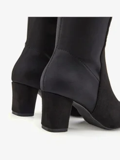 LASCANA Bottes<Bottes avec empiècement extensible tendance. hauteur du talon env. 6 cm