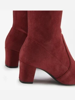 LASCANA Bottes<Bottes talon confortable et hauteur du talon d'env. 6 cm