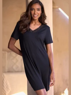 Vivance Dreams Chemises De Nuit<Chemise de nuit t-shirt de nuit court à encolure en v