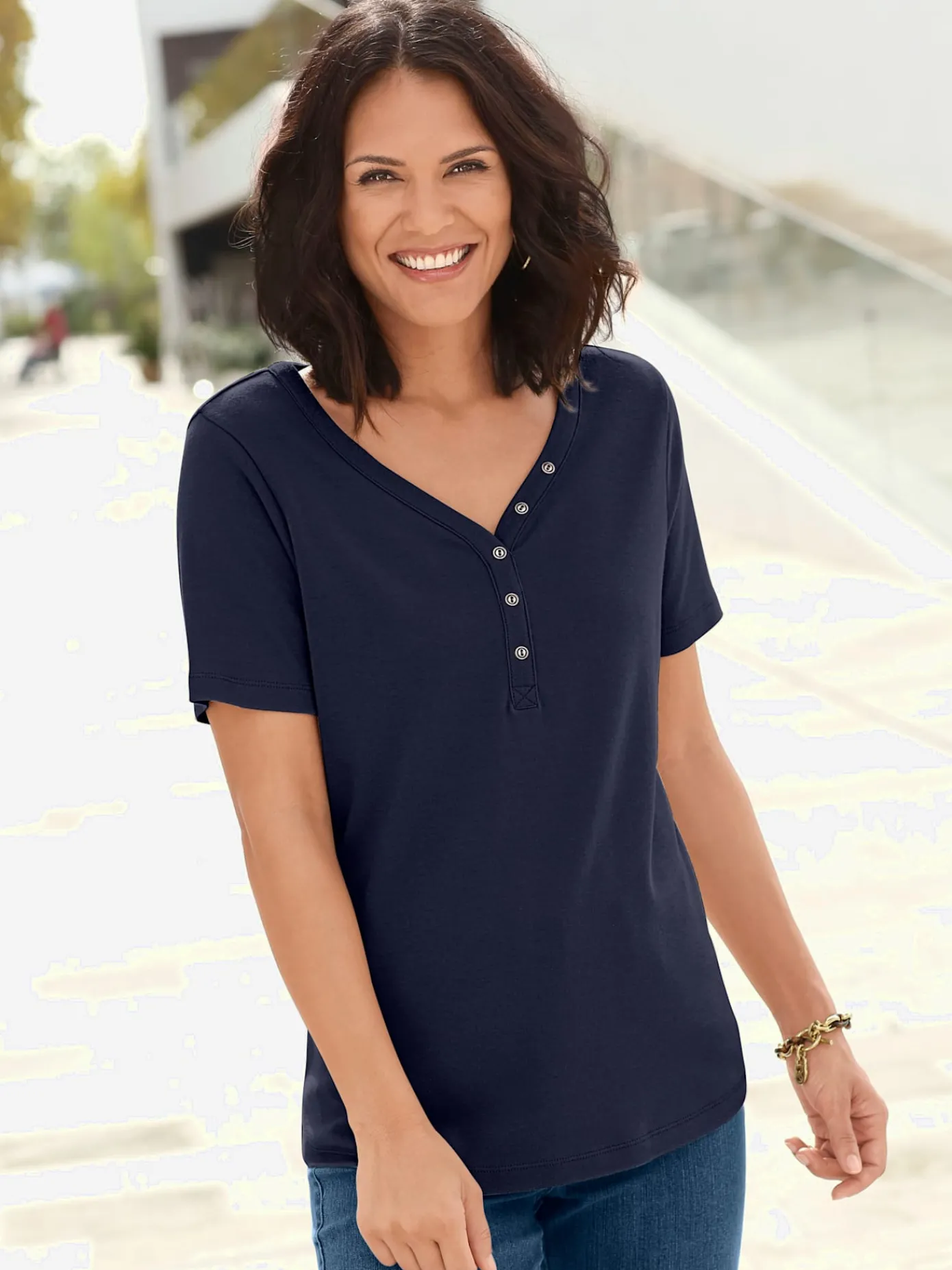 Collection L T-Shirts<Chemisier femme à boutons et manches courtes