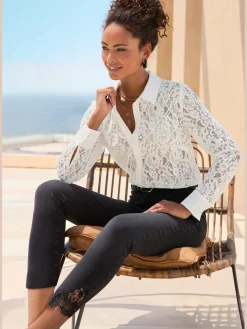 LASCANA Chemisiers<Chemisier moderne en dentelle