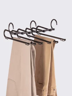 helline home Petits Rangements<Cintre un rangement bien pensé