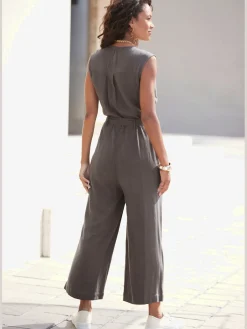 LASCANA Combinaisons|Pantalons<Combinaison courte patte de boutonnage devant