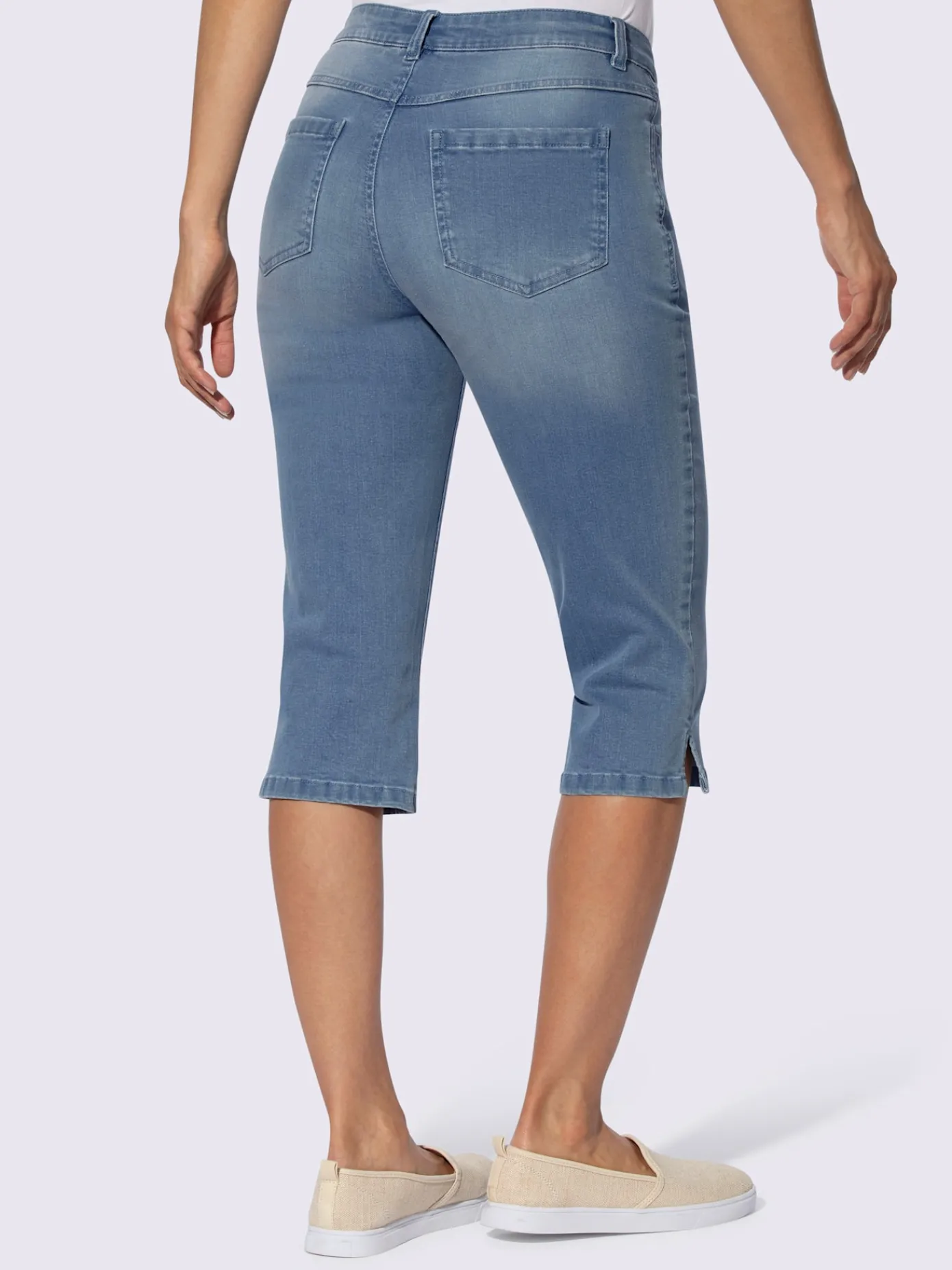 Collection L Pantalons<Corsaire en jean qualité coton