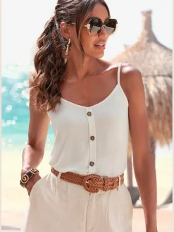 LASCANA T-Shirts<Débardeur spaghetti patte de boutonnage décorative avec boutons imitation corne