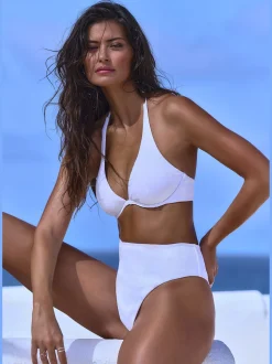 Copenhagen Studios Maillots De Bain<Haut de maillot de bain à armatures matière structurée tendance à rayures