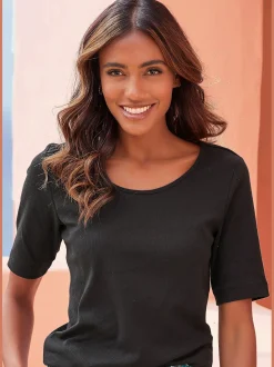 LASCANA Pyjamas<Haut de pyjama t-shirt à encolure ronde