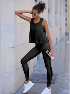 Copenhagen Studios Tenues De Détente<Haut technique débardeur d'extérieur avec emmanchures profondes