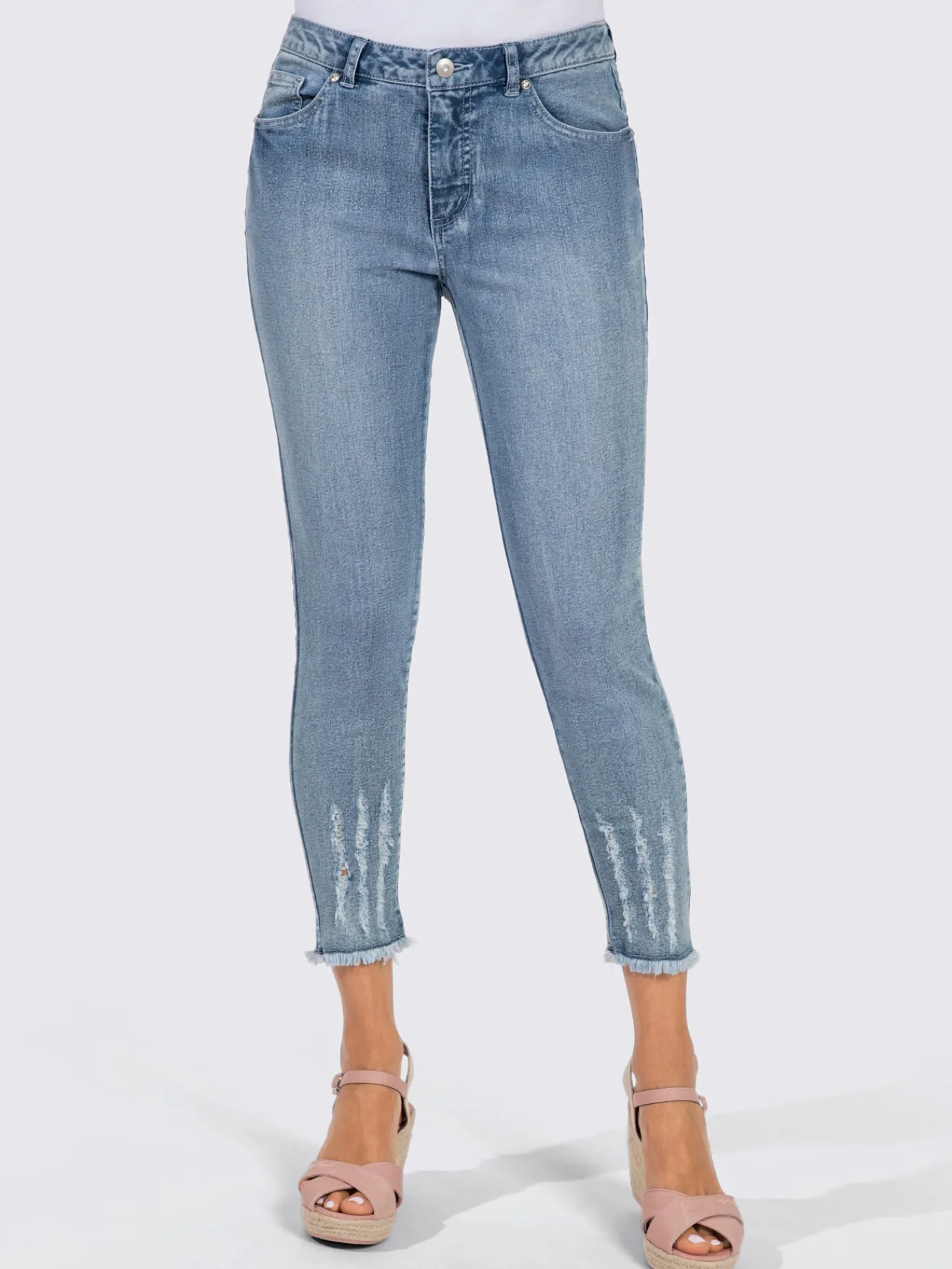 Jeans|Pantalons<Jean 7/8 effet « destroy » tendance