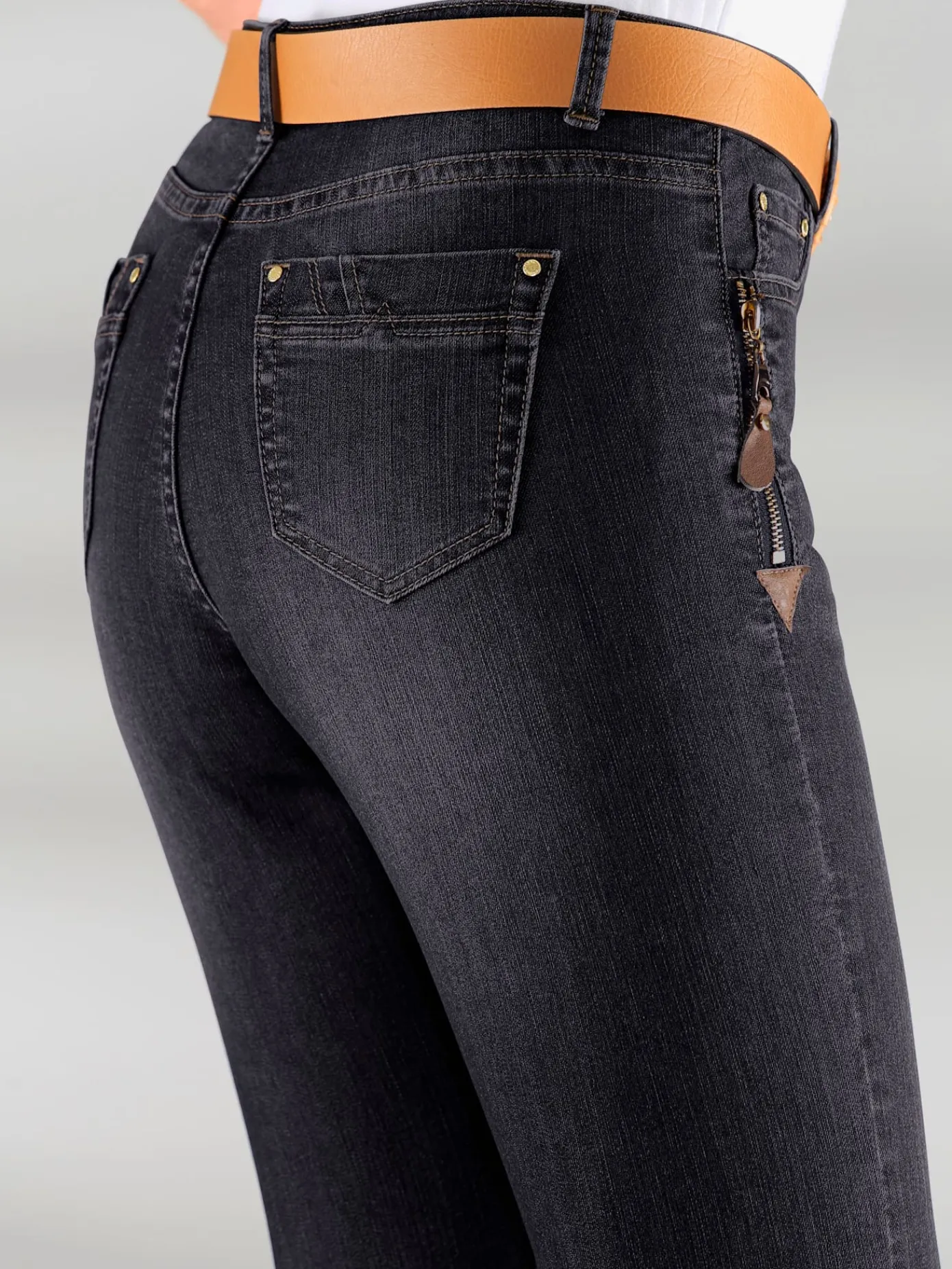 Collection L Pantalons<Jean avec poches originales en qualité extensible