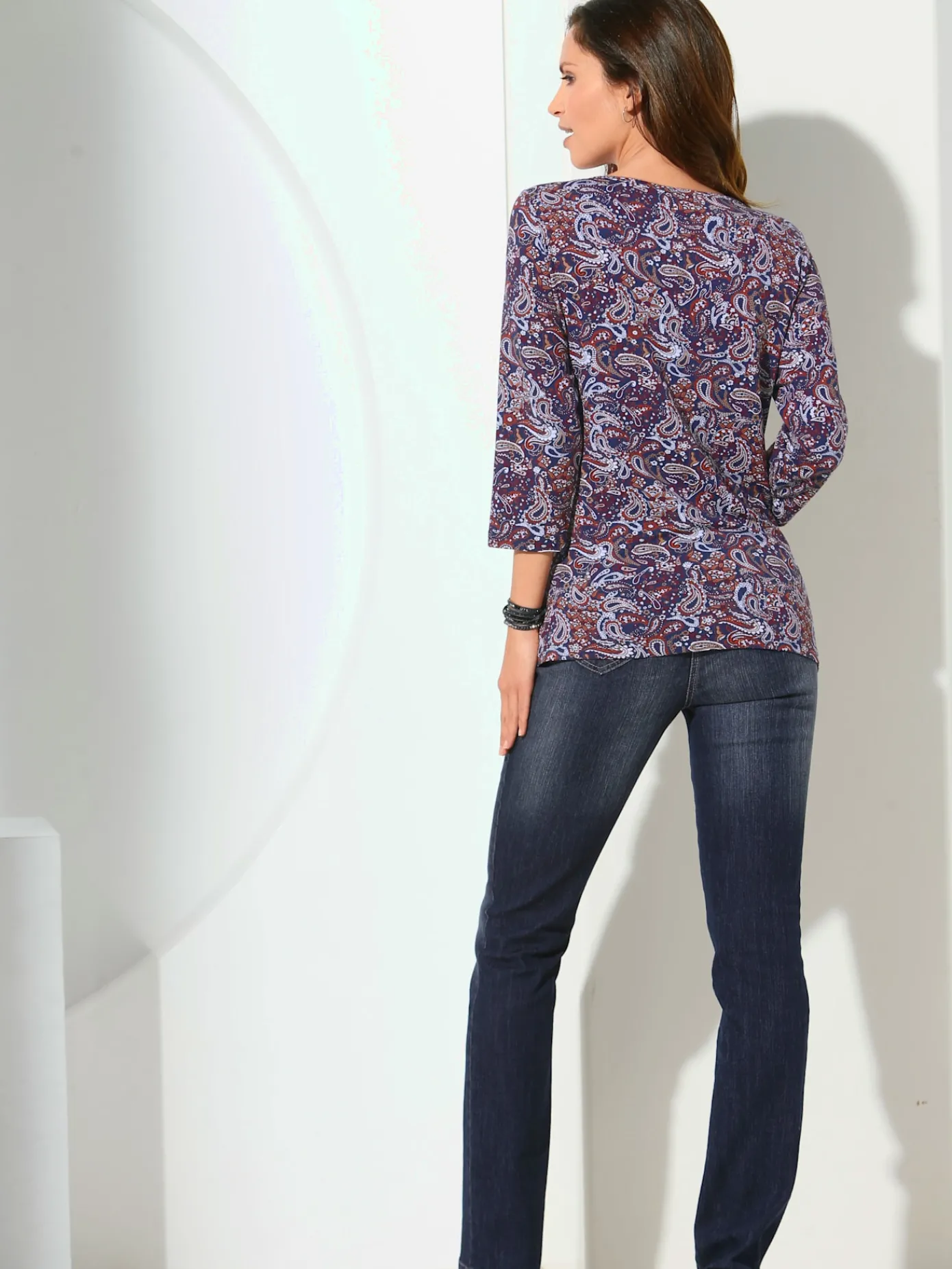 Collection L Pantalons<Jean confortable grace au stretch effet délavé