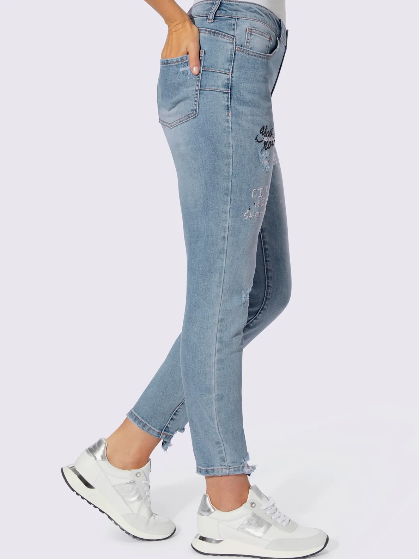 Mandarin Jeans|Pantalons<Jean inscription avec petites pierres brillantes fantaisie