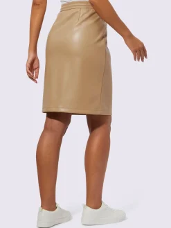 Creation L Jupes<Jupe en synthétique imitation cuir souple