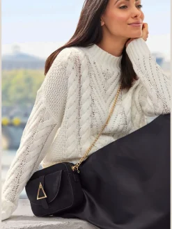 Vivance Maroquinerie<Mini-sac tendance avec détails chaînes couleur or sur la bandoulière et boucle triangulaire