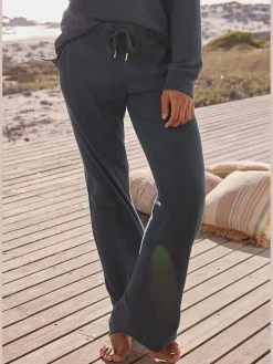 s.Oliver Pantalons<Pantalon de survêtement pantalon sweat avec jambes larges