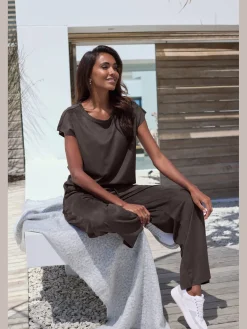 French Connection Pantalons<Pantalon en synthétique velours