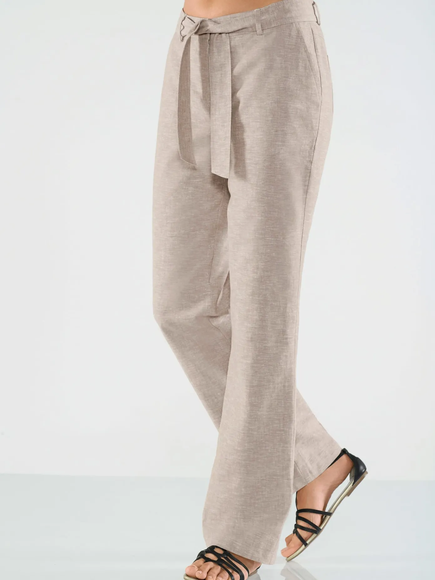 Collection L Pantalons<Pantalon large et décontracté empiècement au dos