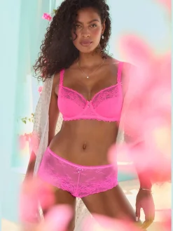 LASCANA Shorts & Pantys<Panty féminin à la coupe enveloppante avec nœud décoratif fin et élégante perle au centre devant