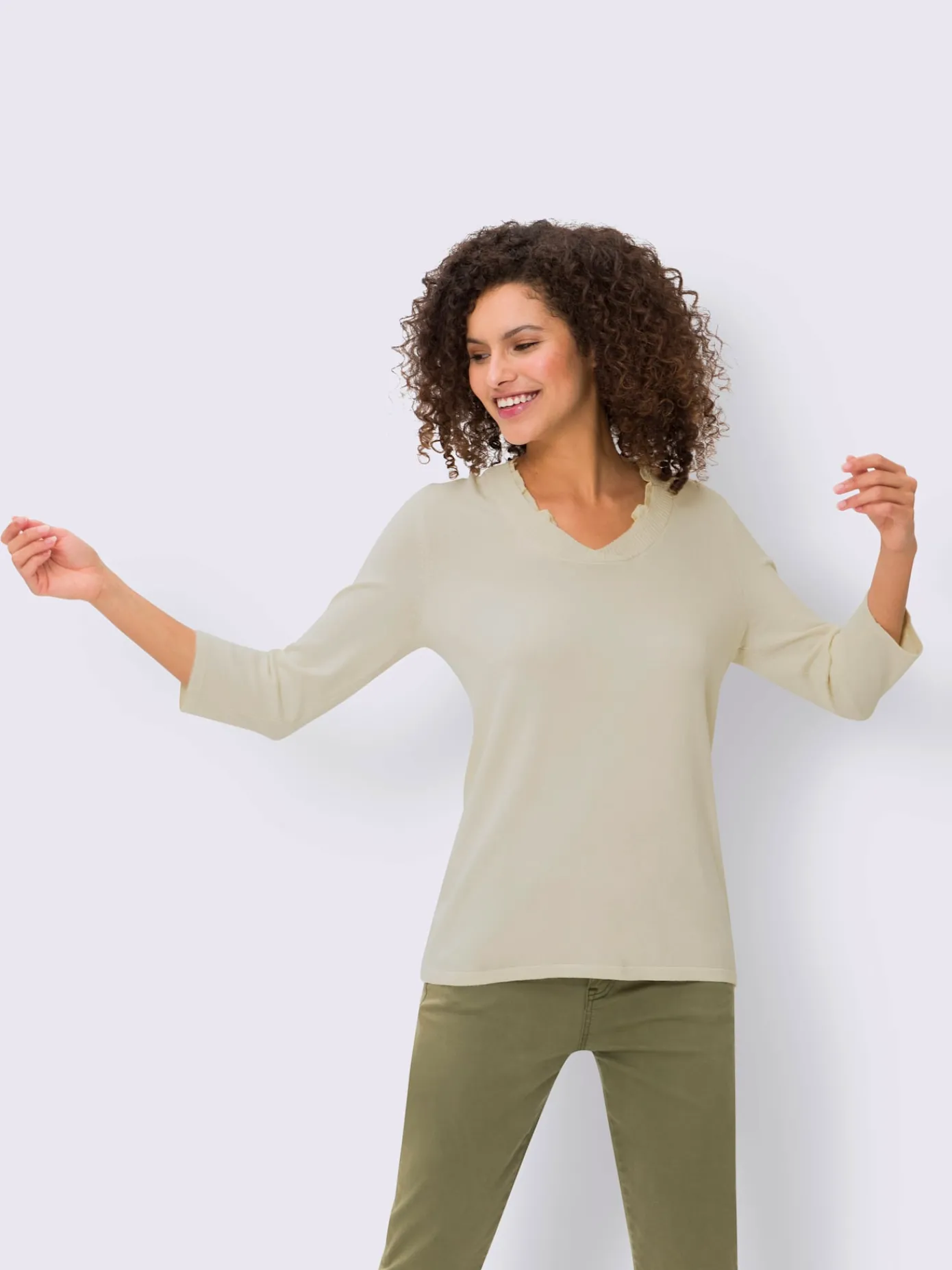 Linea Tesini Pulls<Pull à encolure en v volants à l'encolure