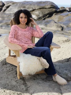 Linea Tesini Pulls<Pull à manches longues jolie bordure ajourée à l'encolure, à la finition des manches et à l'ourlet