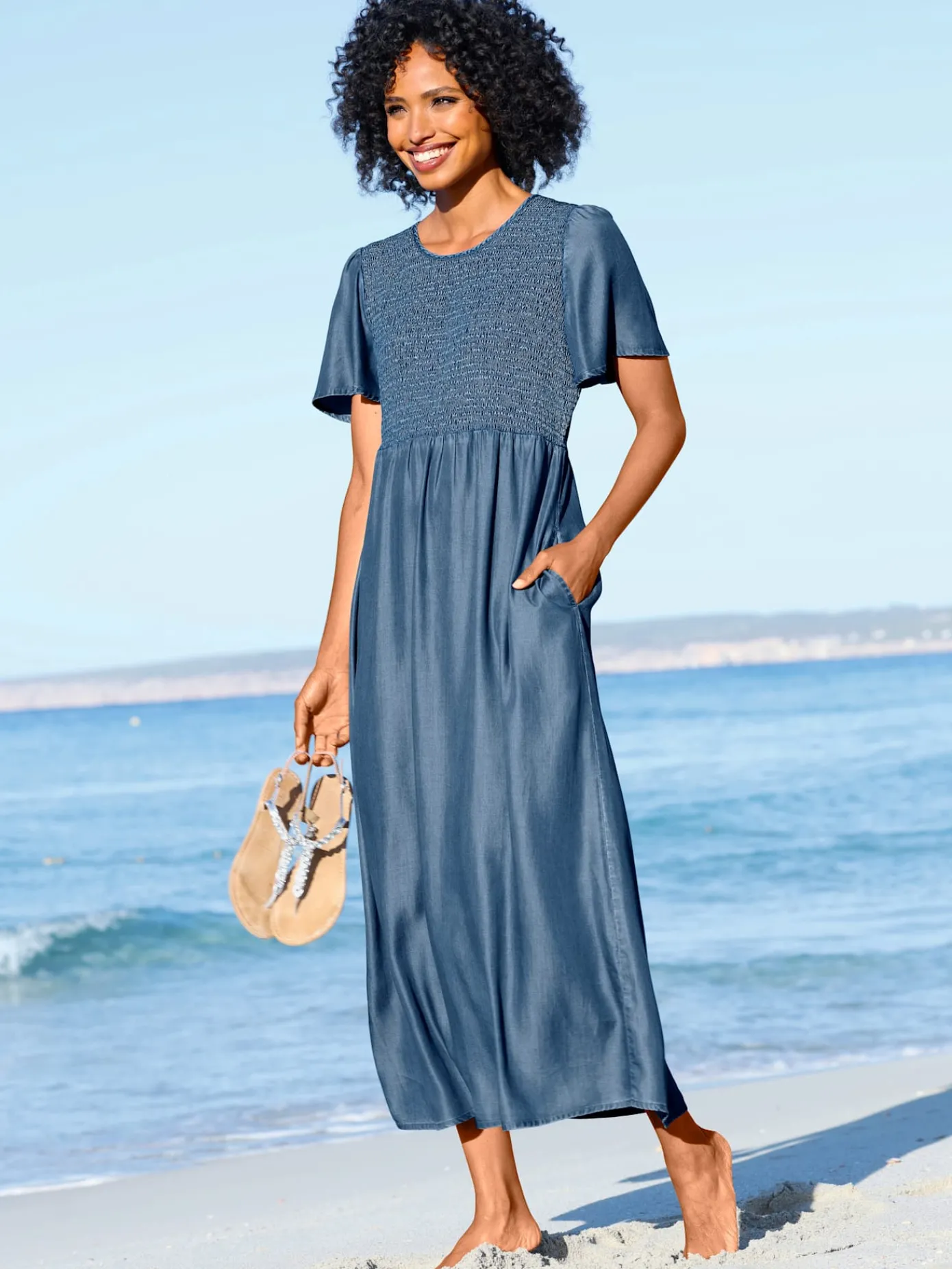 Linea Tesini Robes<Robe d'été partie smockée élastique