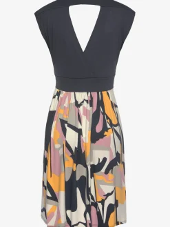 LASCANA Robes<Robe d'été robe en jersey dos nu avec jupe à motifs