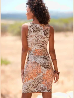 LASCANA Robes<Robe en jersey encolure haute