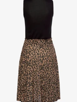 Buffalo Robes<Robe en jersey robe léopard courte pour l'été