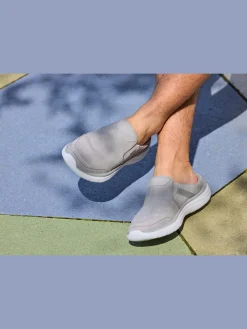 John Devin Sandales<Sabots sneakers à enfiler tendance et confortables, semelle légère pour un confort optimal