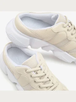 LASCANA Sandales<Sabots sneakers tendance faciles à enfiler