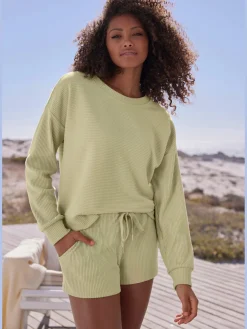 s.Oliver Shorts Et Bermudas|Mode De Plage<Short en matière sweat empiècement en dentelle en qualité côtelée