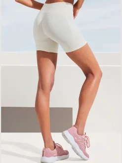 LASCANA Shorts Et Bermudas<Short technique short sans coutures avec structure côtelée et effet moulant