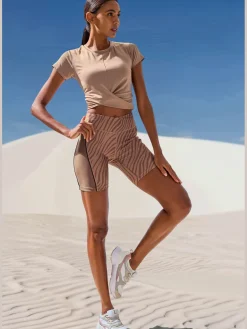 LASCANA ACTIVE Shorts Et Bermudas|Mode De Plage<Shorts short performance avec imprimé animal