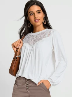 T-Shirts<T-shirt à encolure ronde empiècement en dentelle