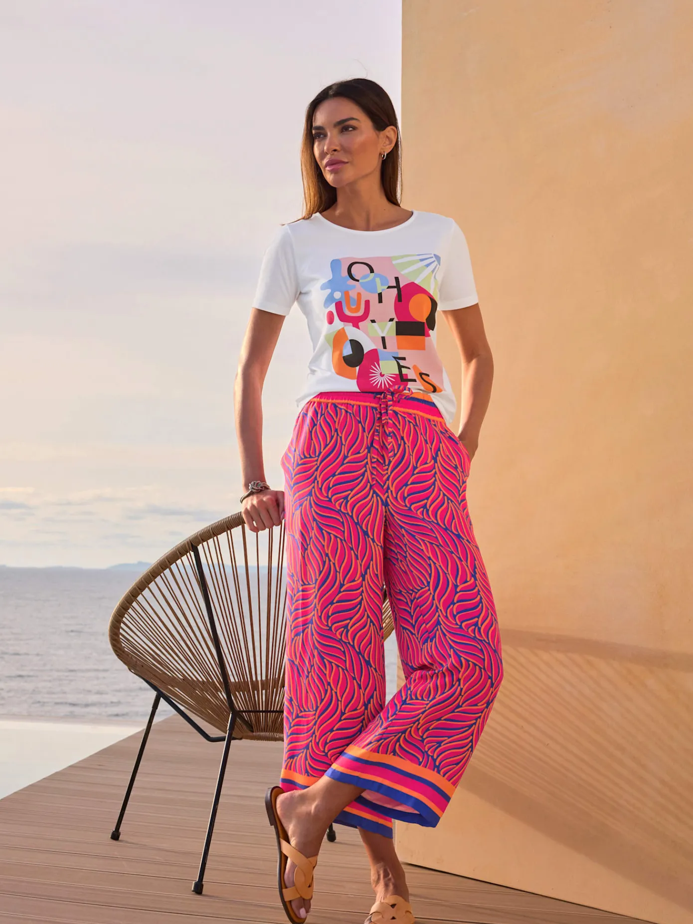 Rick Cardona T-Shirts<T-shirt à encolure ronde motif imprimé devant