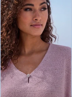 LASCANA T-Shirts<T-shirt à manches 3/4 bouton brillant à strass au niveau de l'encolure