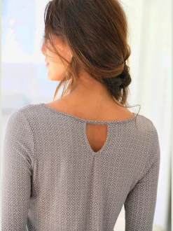 LASCANA T-Shirts<T-shirt à manches 3/4 découpe tendance dans le cou