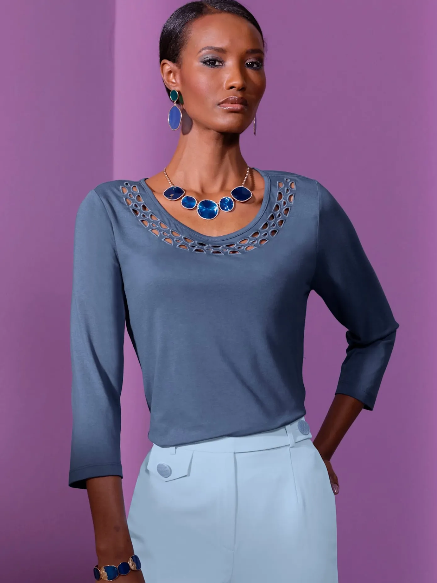 Creation L T-Shirts<T-shirt à manches 3/4 superbe encolure