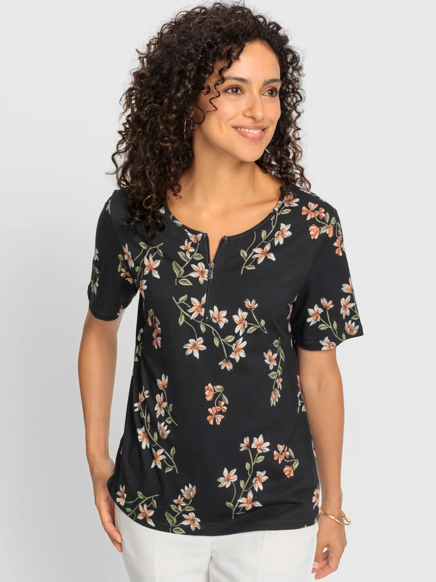 T-Shirts<T-shirt à manches courtes 50% coton et 50% modal