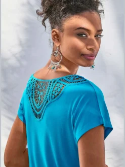 Vivance T-Shirts<T-shirt à manches courtes empiècement en crochet doux au dos