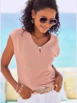 LASCANA T-Shirts<T-shirt à manches courtes encolure en v avec petite fente et perle décorative