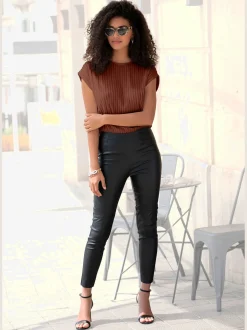 LASCANA T-Shirts<T-shirt à manches courtes encolure haute