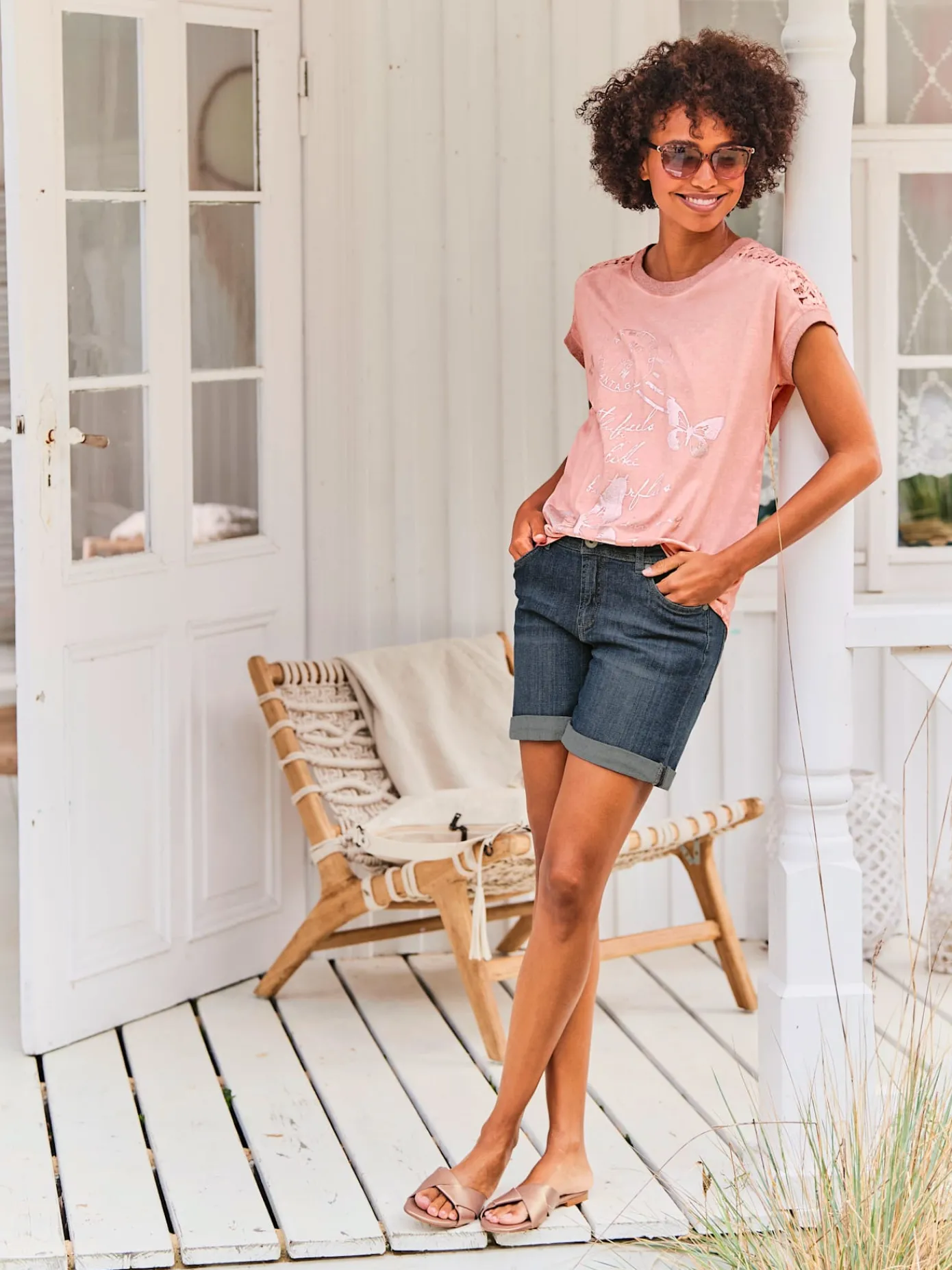 Linea Tesini T-Shirts<T-shirt à manches courtes imprimé feuille brillant