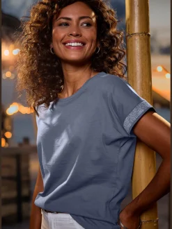 LASCANA T-Shirts<T-shirt à manches courtes strass scintillants à l'ourlet des manches pour un look élégant