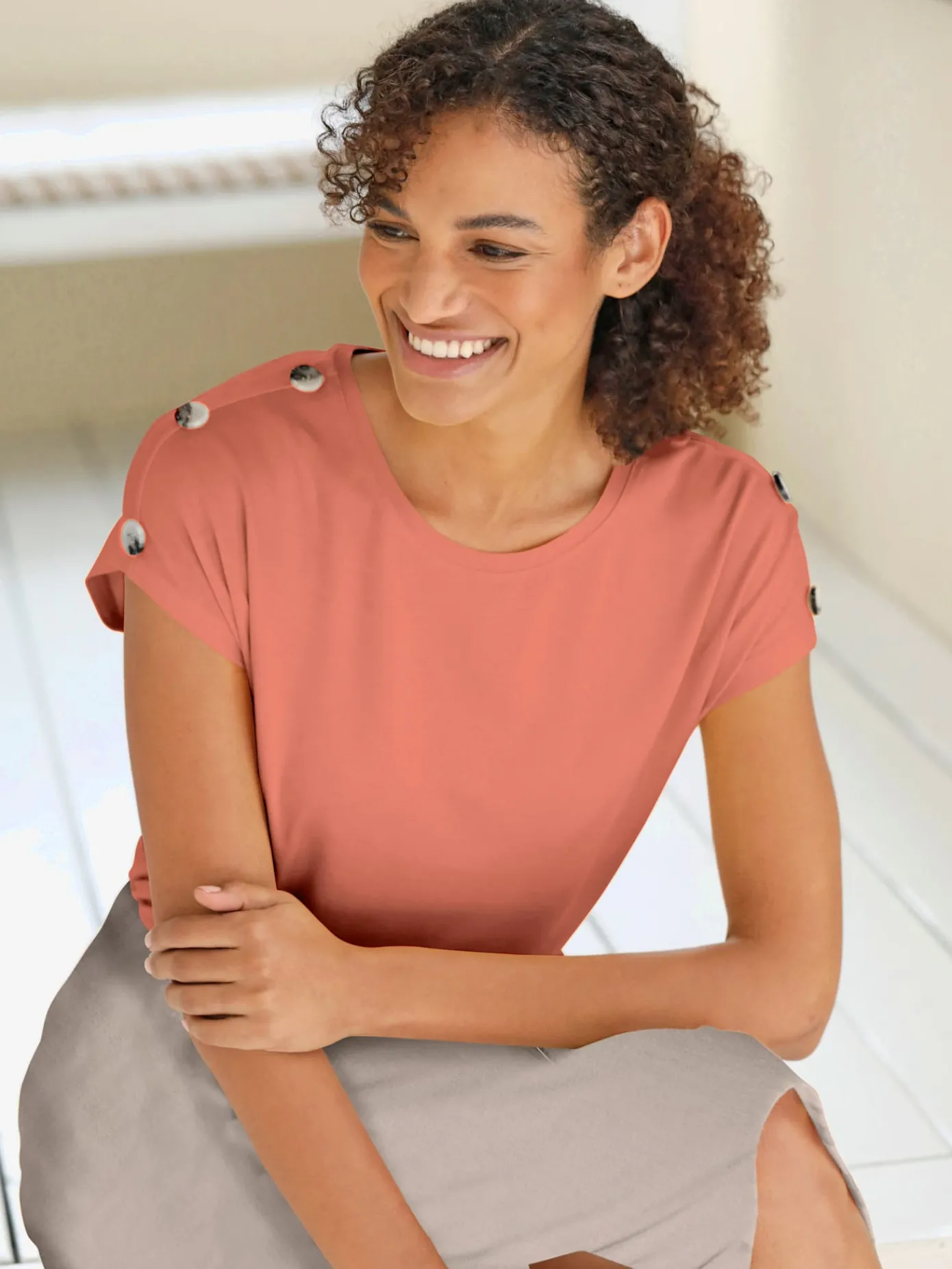 Collection L T-Shirts<T-shirt à manches courtes viscose