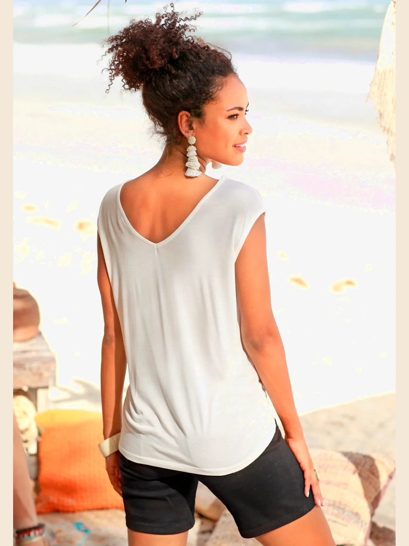 s.Oliver T-Shirts<T-shirt col v avec cordons