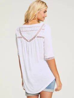 Linea Tesini T-Shirts<T-shirt détails en dentelle tendance