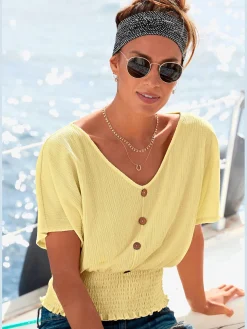 LASCANA T-Shirts<T-shirt en v fausse patte de boutonnage devant